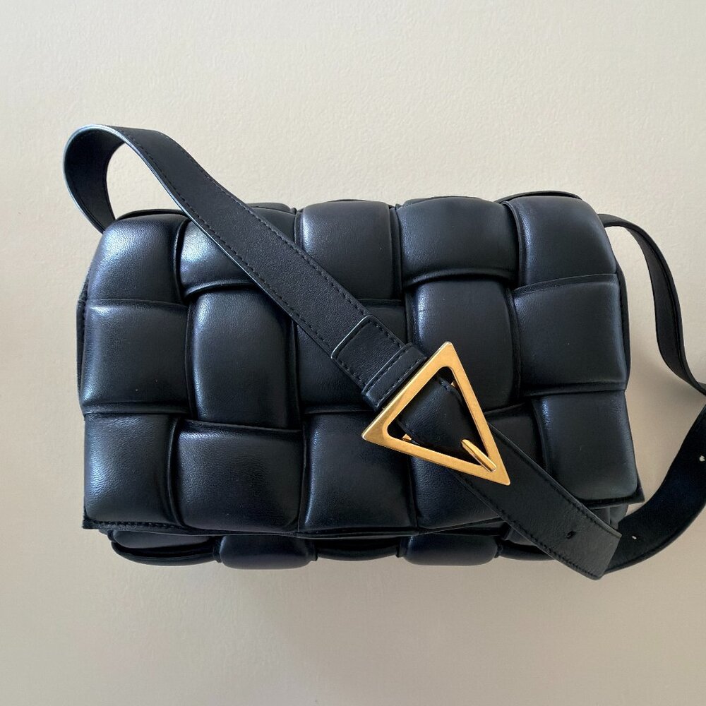 Gently Used authentic BOTTEGA VENETA Padded Cassette Crossbody Bag Black